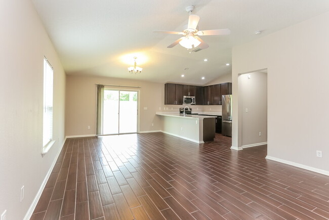 Building Photo - 1329 Biscayne Grove Ln