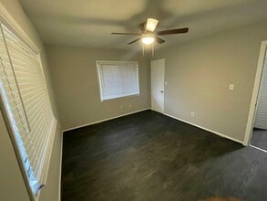 Building Photo - 485 Pierce Ave NW