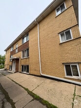 Building Photo - 12438 Fairview Ave