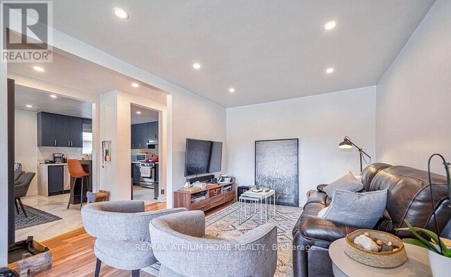 Photo du bâtiment - 567 Atwater Ave