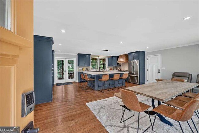 Foto del edificio - 4100 Shawnee Ln NE