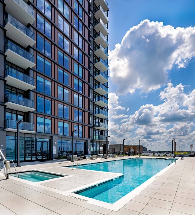 Foto del edificio - The Novus Apartments