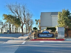 Building Photo - 255 S Ventura Rd