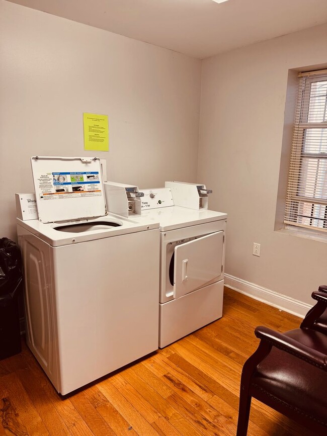 Foto del edificio - 221 Market St