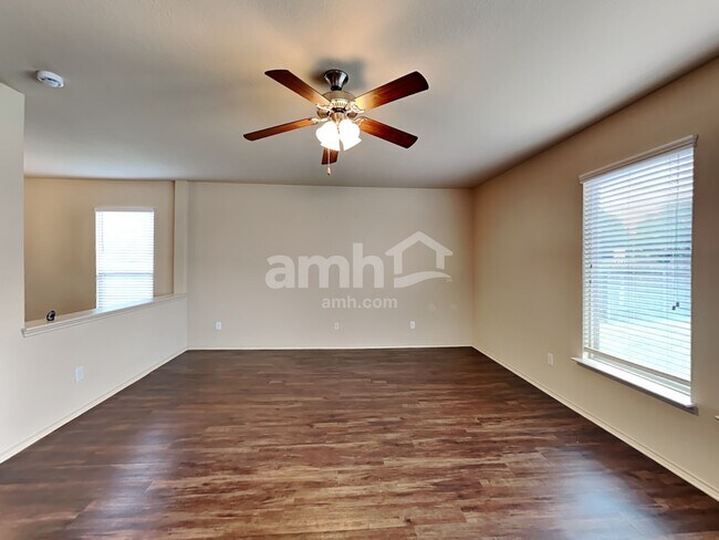 Foto del edificio - 33217 Wedgewood Dr