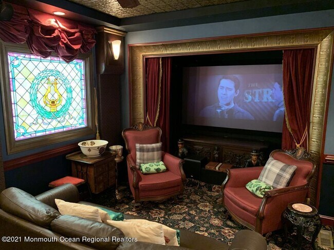 Building Photo - 22 Lakeside Ave