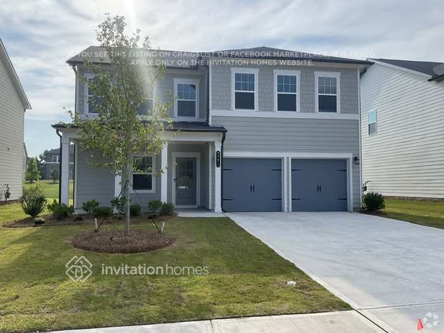 Building Photo - 2105 Boxwood Cir