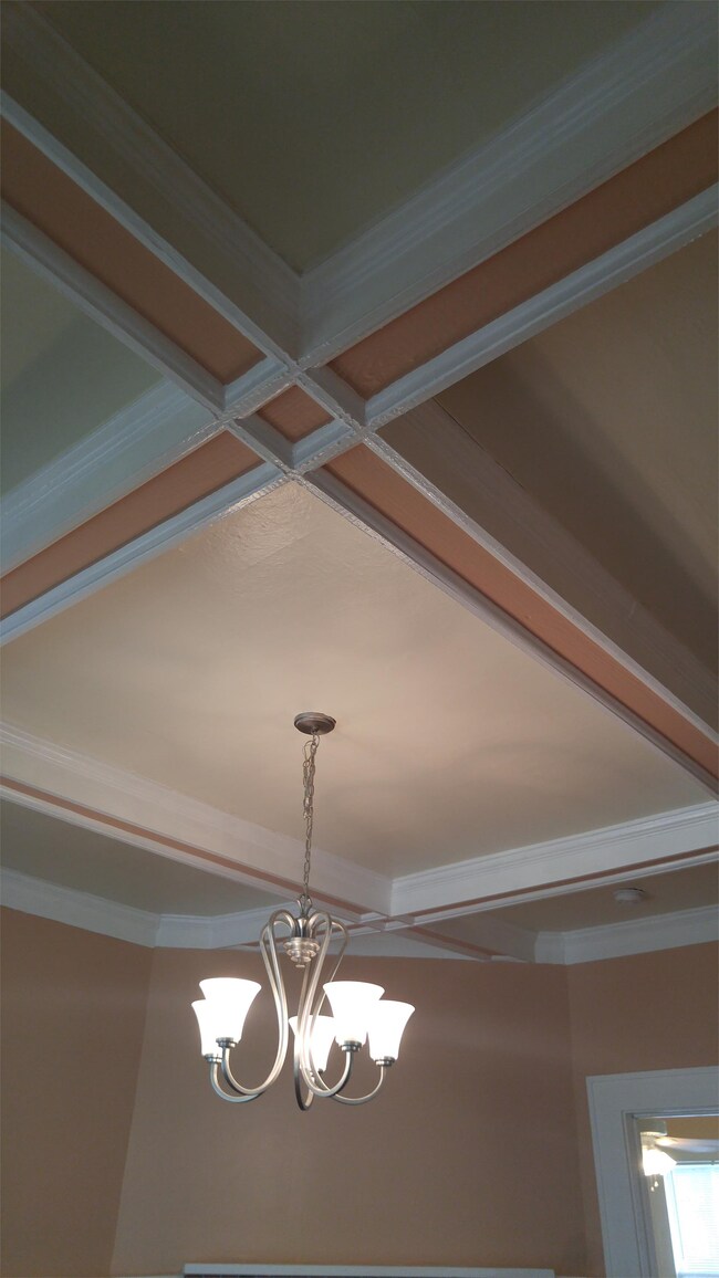 Foto del edificio - 610 W 2nd Ave