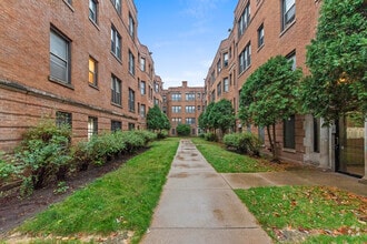 Building Photo - 1361 W Estes Ave