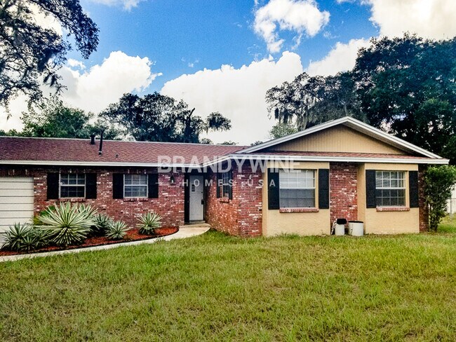 Building Photo - NEW Lower Rental Rate Leasing Special: Mar...