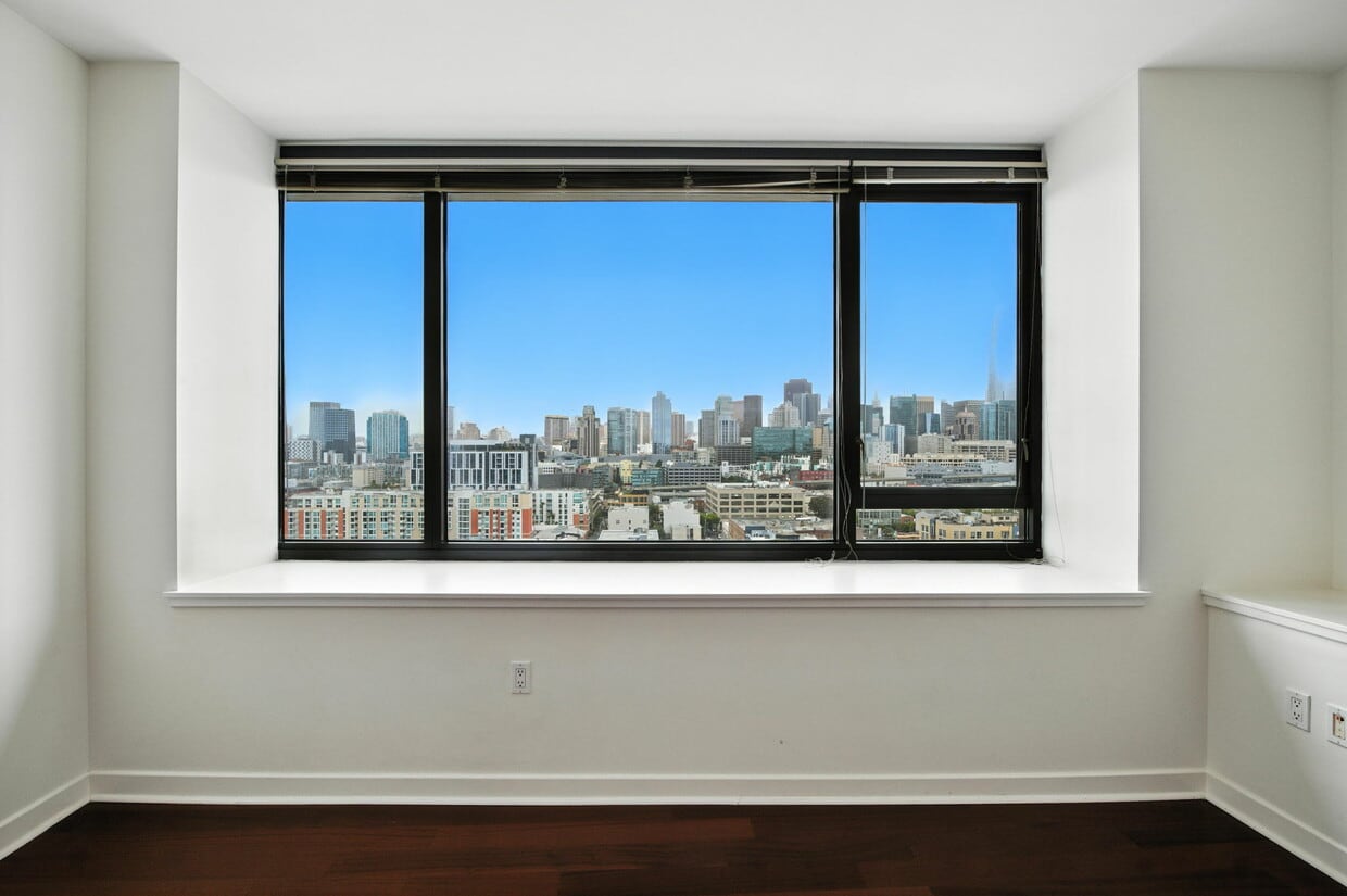 Photo - 250 King St (San Francisco, CA)