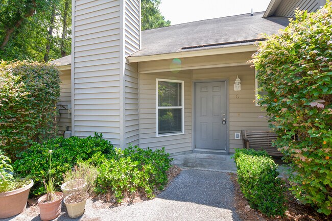 Foto del edificio - West Ashley Apartment
