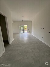 Building Photo - 1058 Bell Blvd