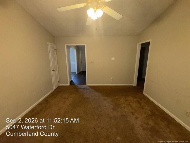 Foto del edificio - 5047 Waterford Dr