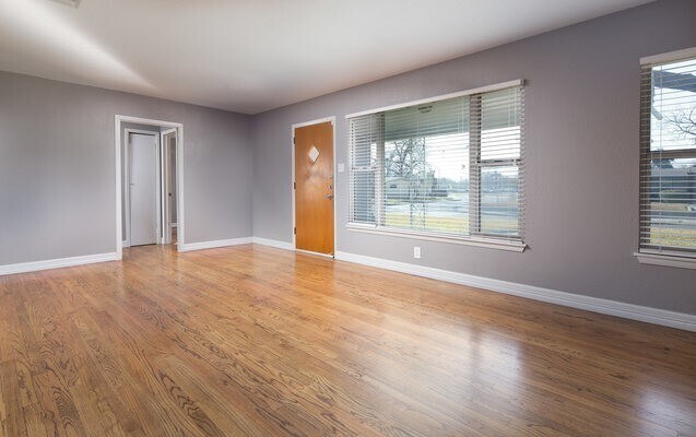 Foto del edificio - 303 Schmeltzer Ln