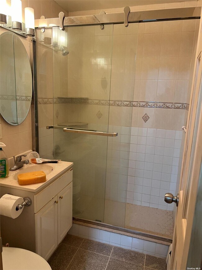 Building Photo - 240- 41 68th Ave