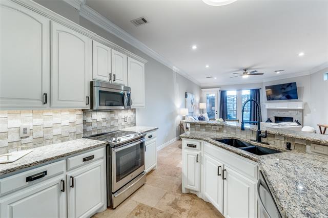Foto del edificio - 2608 N Garrett Ave
