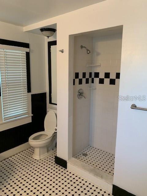 Foto del edificio - 333 S Grove St