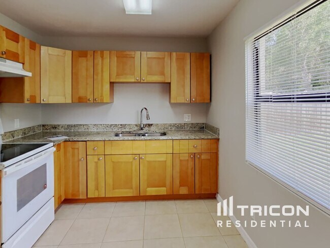 Foto del edificio - 1534 Thistledown Dr