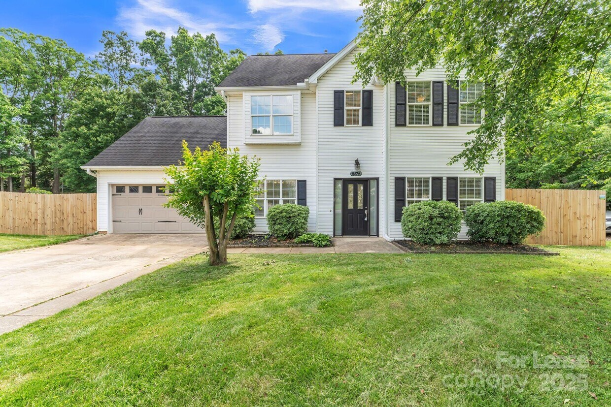 Foto principal - 1925 Brandywine Dr