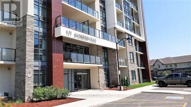 Building Photo - 101 Shoreview Pl