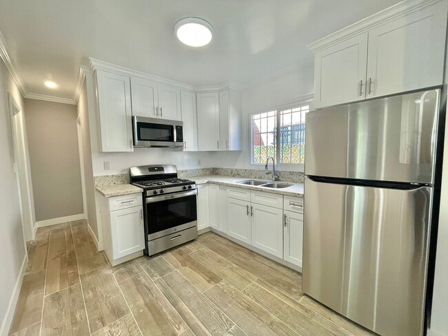 Foto del edificio - 5168 W 20th St