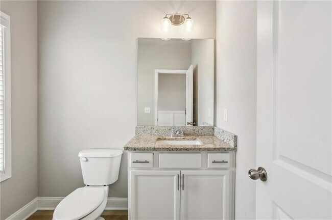 Building Photo - 2099 Easterwood Ct.