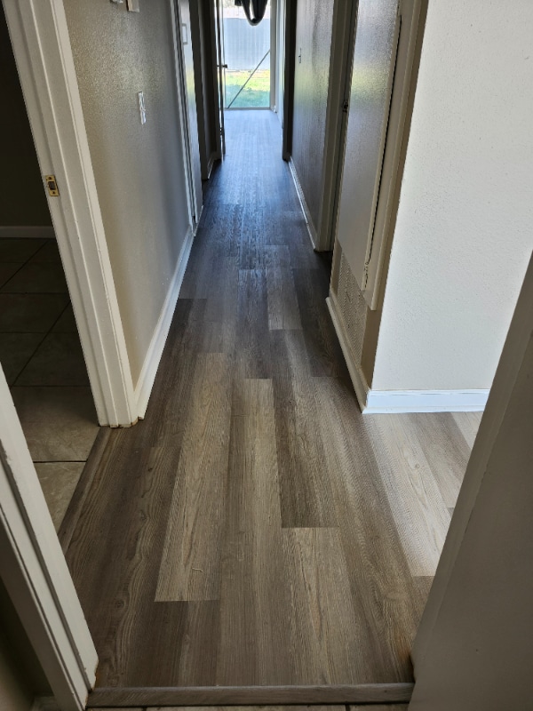 Building Photo - 706 Preferred Ln