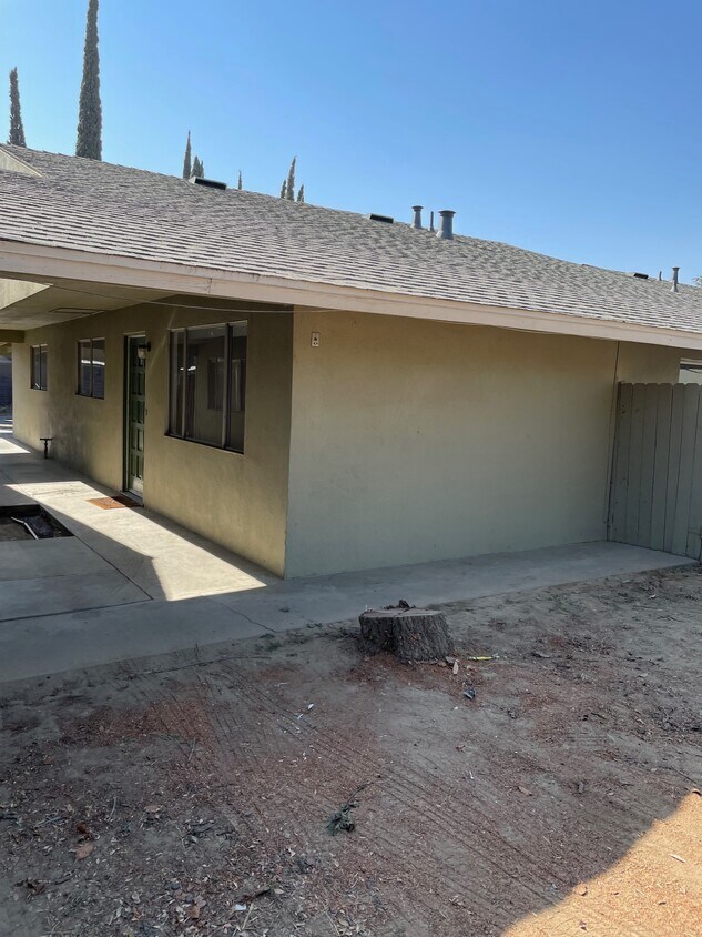 Primary Photo - 3101 W Caldwell Ave