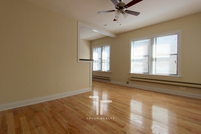 Foto del edificio - 2842 N Orchard St