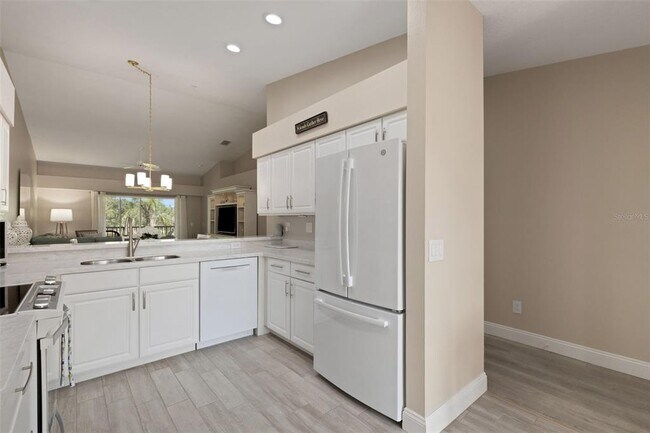 Building Photo - 8921 Veranda Way