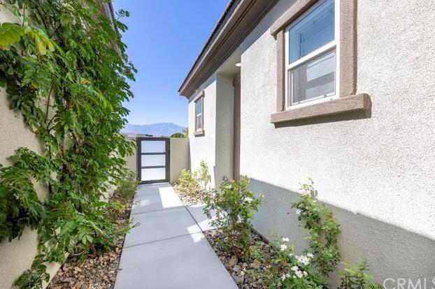 Foto del edificio - 49794 Solstice Pl