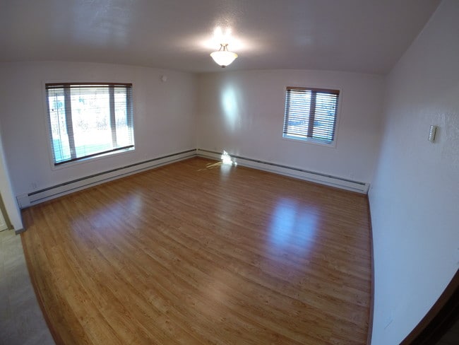 Foto del edificio - 2109 Central Ave