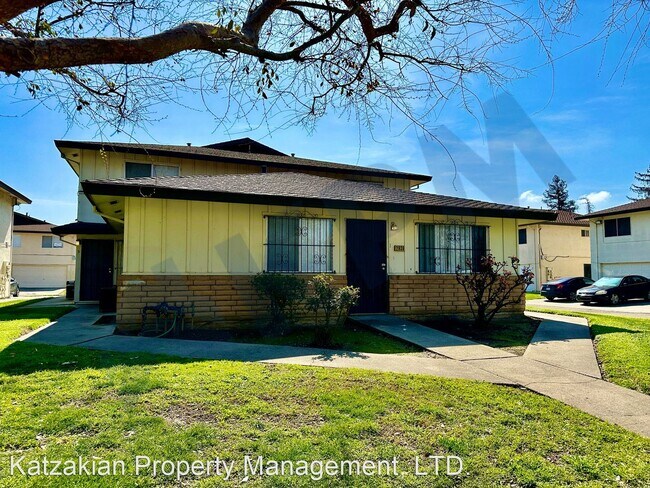 Building Photo - 2 br, 1 bath House - 2938 Shimizu Dr. #1