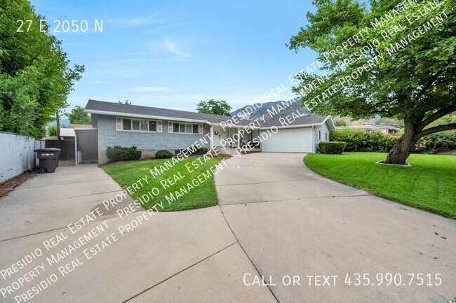 Building Photo - 27 2050 N