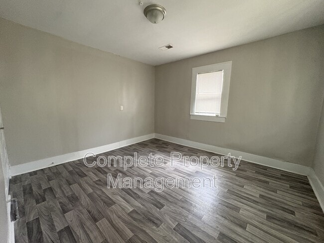 Building Photo - 6112 Blocton Ave