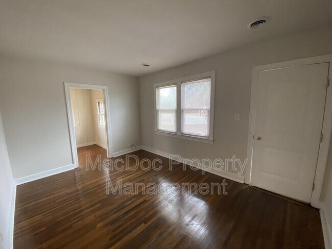 Foto del edificio - 2206 Hays St