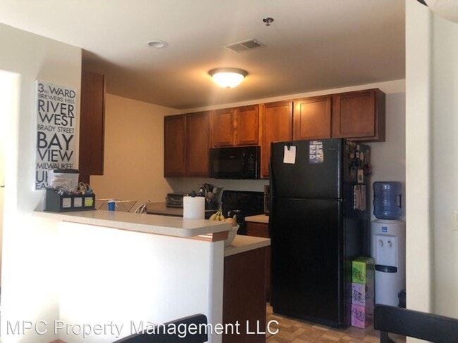 Building Photo - 2 br, 2 bath House - 3053 W Drexel Avenue,...