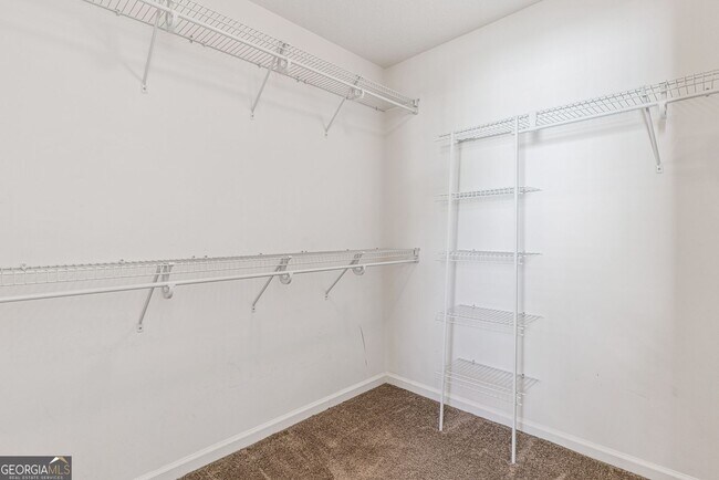 Foto del edificio - 3BR/2BA with a Fenced Back Yard