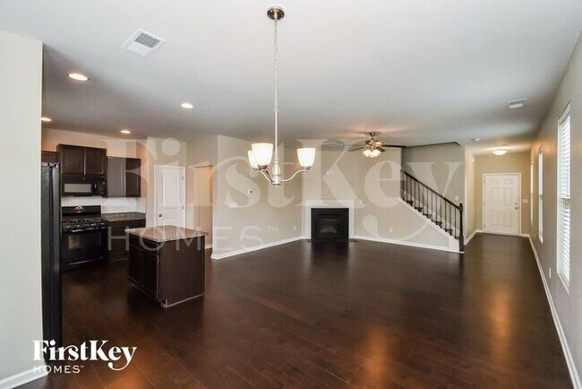 Foto del edificio - 584 Dasheill Ln