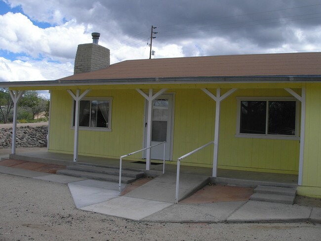 Building Photo - 8260 W Shelburne Rd