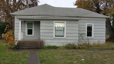 Building Photo - 3450 Hayden Bridge Rd