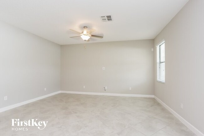 Building Photo - 13246 Satin Lily Dr