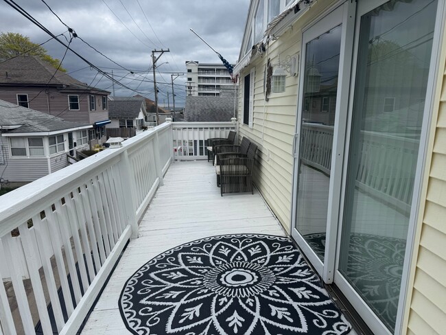 Building Photo - 19 Kentville Terrace
