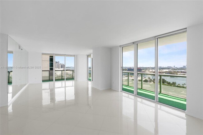 Foto del edificio - 50 Biscayne Blvd