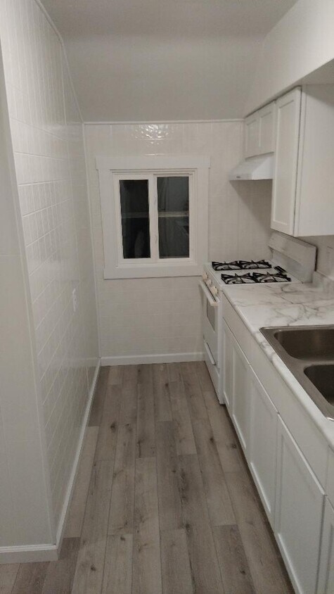 Foto principal - 1040 E Berrien St