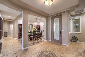 Building Photo - 1244 Vietti St
