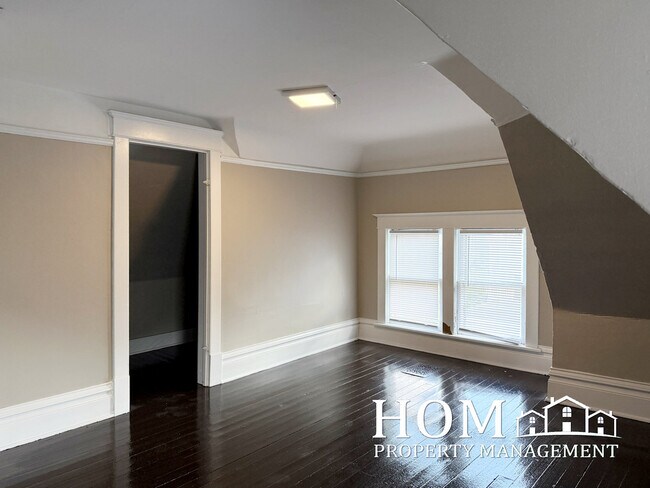 Foto del edificio - 110 Bradley St