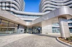 Building Photo - 99 The Donway W