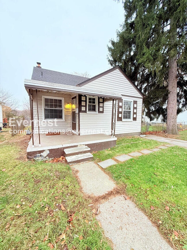 Foto del edificio - 25337 Ivanhoe Ave